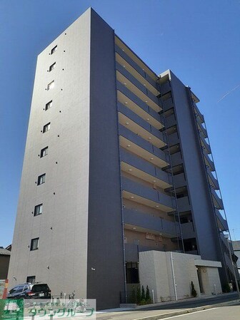 マリーナコートの物件外観写真